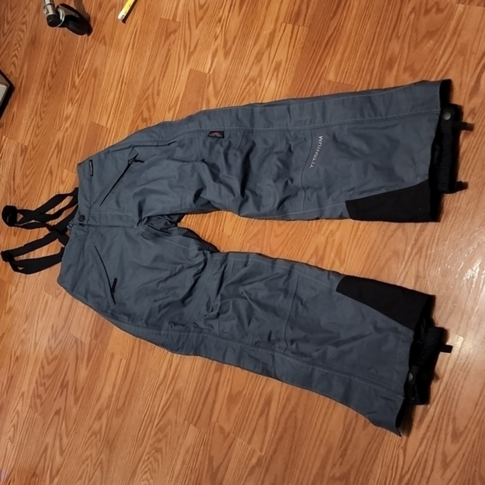 Columbia snow pants‎ med